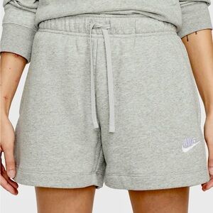Nike • Standard Fir Mid Rise Cotton Shorts